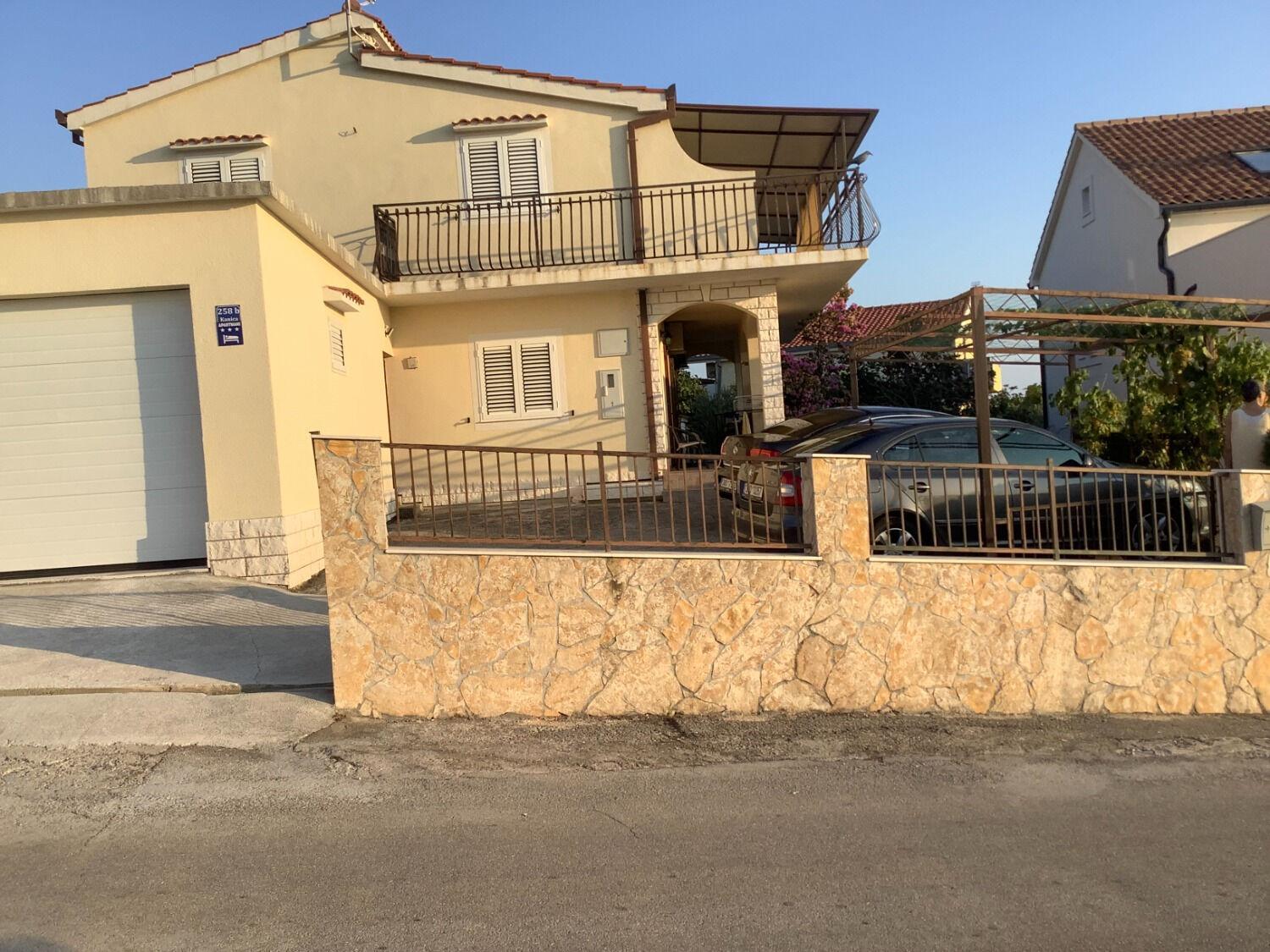 Apartments Vinx - Grill And Terrace Sevid Kültér fotó
